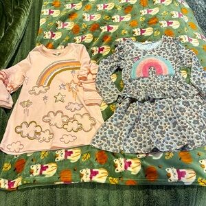 Beautiful Sara dresses.